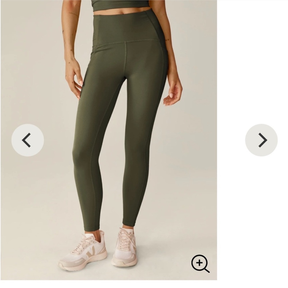 NWT Beyond Yoga • POWERBEYOND strive pocket midiegging 2.0 modern olive 25” sz S - Picture 4 of 11